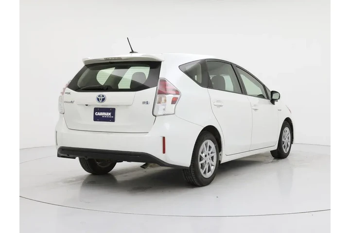 $21998 : Toyota Prius v 2015 Four 4dr image 8