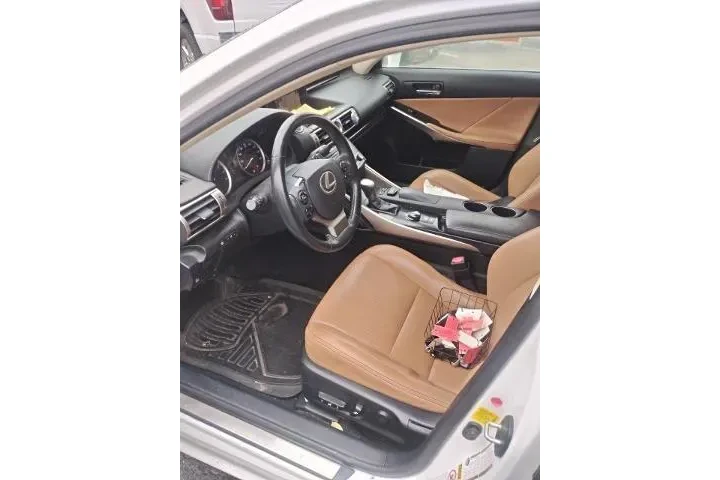 $18988 : Lexus IS 250 2014 4dr Sedan image 5