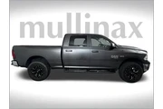 $18900 : Ram 1500 Classic 2019 4x4 Lo thumbnail