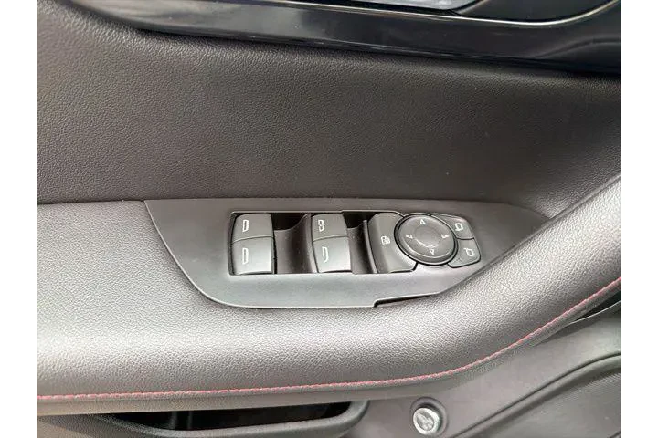 $33715 : Chevrolet Blazer 2025 RS 4dr image 10