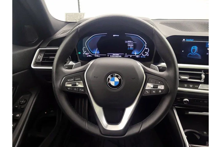$26998 : BMW 3 Series 2021 330e 4dr S image 10