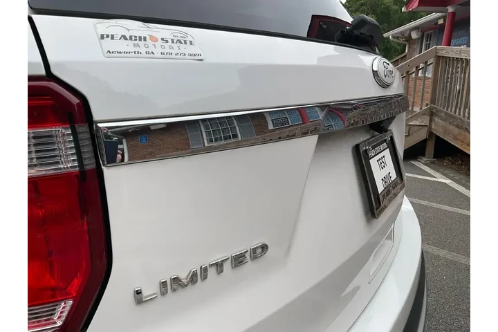 $14985 : Ford Explorer 2017 Limited 4 image 9