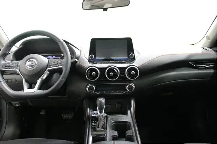 $16955 : Nissan Sentra 2020 SR 4dr Se image 2