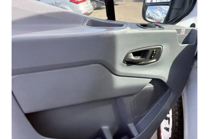 $23000 : 2019 Transit 150 image 9