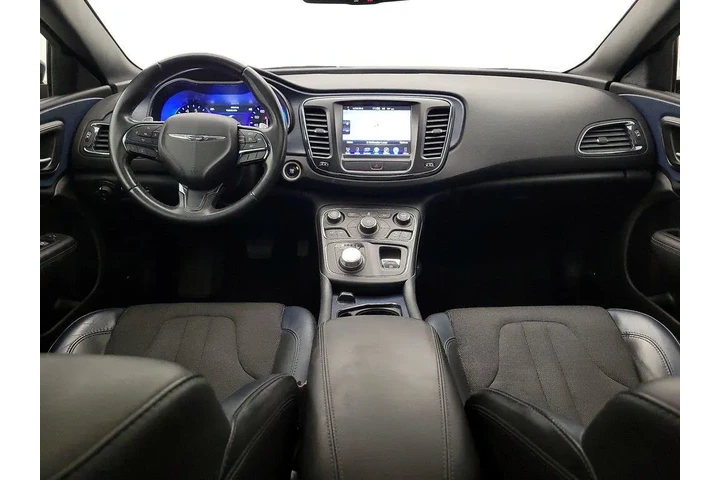 $16998 : Chrysler 200 2016 S 4dr Seda image 9