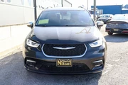 $42087 : 2024 Pacifica Hybrid Pinnacle thumbnail