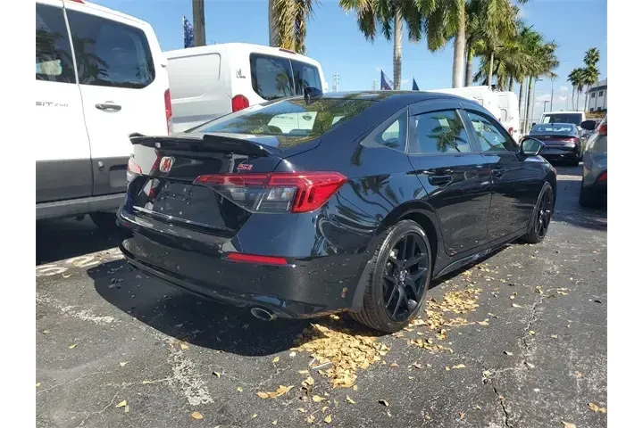 $27990 : Honda Civic 2024 Si 4dr Seda image 3