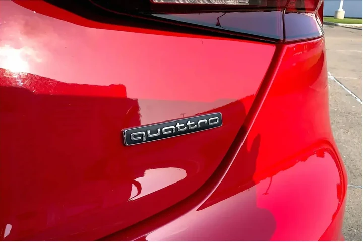 $39588 : Audi A5 Sportback 2024 AWD q image 10