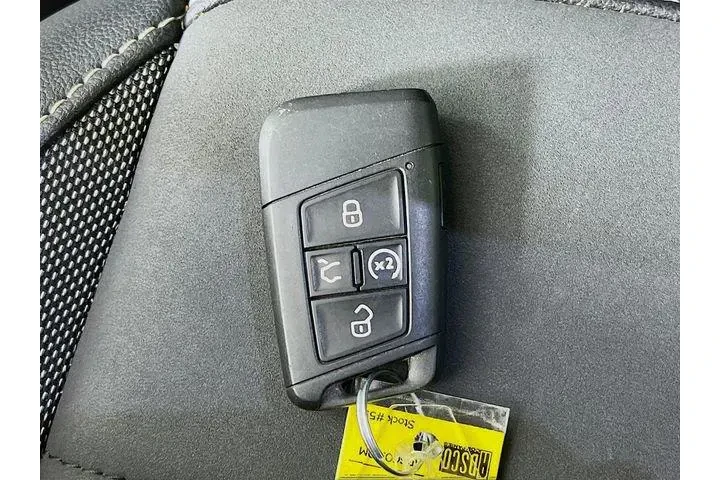 $24975 : Volkswagen Taos 2024 SE 4dr image 9