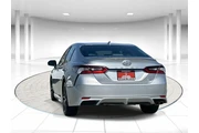 $23468 : Toyota Camry 2023 SE 4dr Sed thumbnail