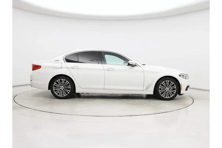 $22998 : BMW 5 Series 2019 530e iPerf image 7