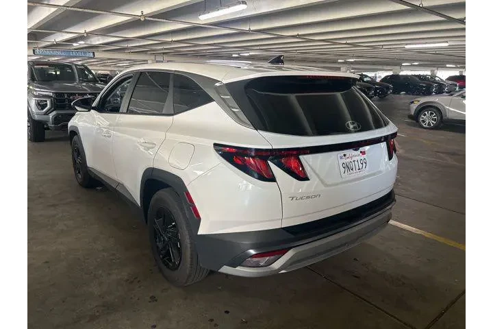 $23990 : Hyundai TUCSON 2025 SE 4dr S image 3