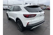 $26888 : Ford Escape 2024 AWD Platinu thumbnail
