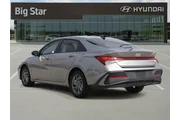 $21788 : Hyundai ELANTRA 2024 SEL 4dr thumbnail
