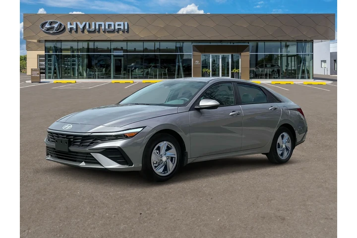 $19730 : Hyundai ELANTRA 2024 SE 4dr image 2