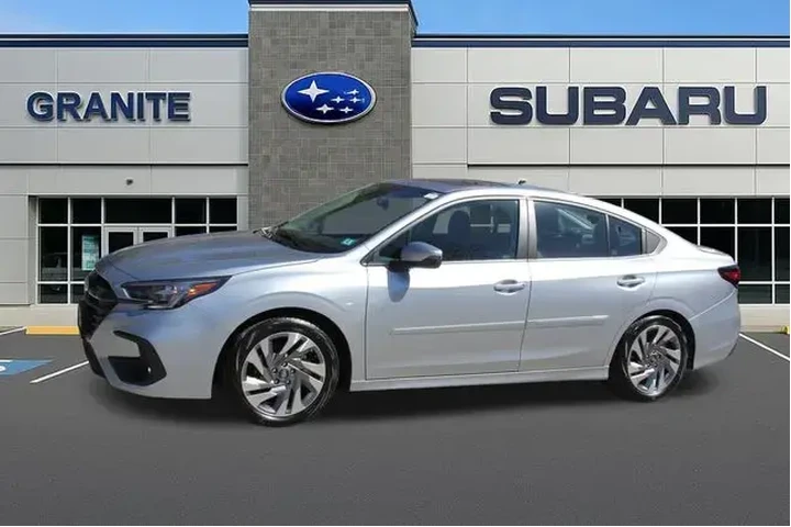 $32680 : Subaru Legacy 2025 AWD Limit image 5