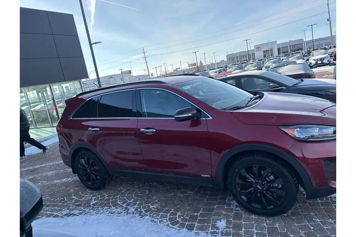 $16999 : 2019 Sorento S image 4