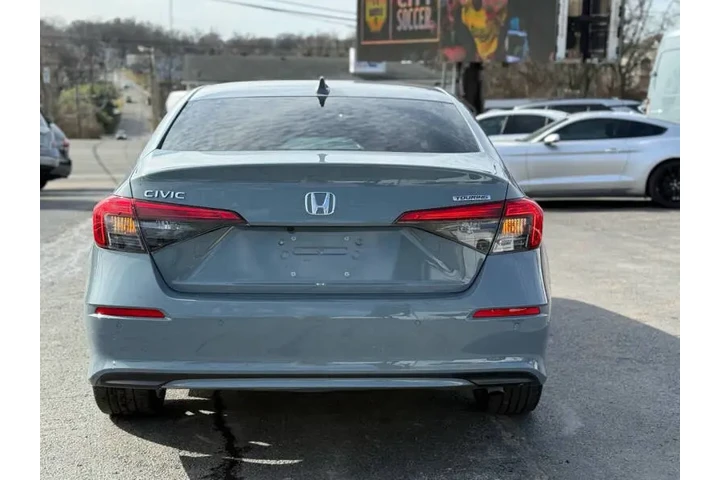 $22495 : 2024 Civic Touring image 8