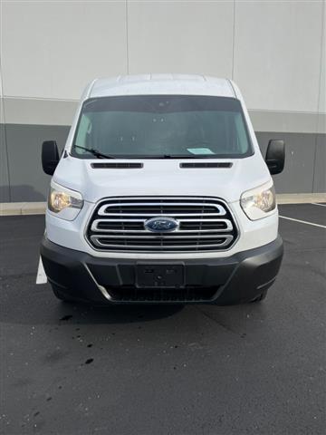 $19995 : 2019 Transit 250 Van Med. Roo image 4