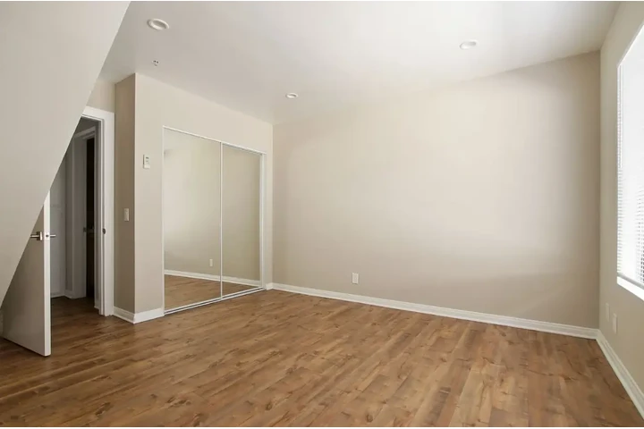 $1050 : Cómoda habitación Hawthorne image 3