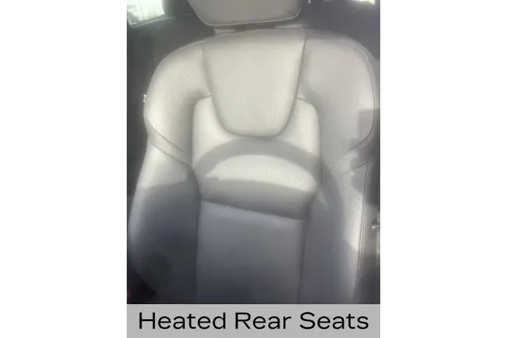 $38220 : Volvo XC60 2025 AWD B5 Plus image 2