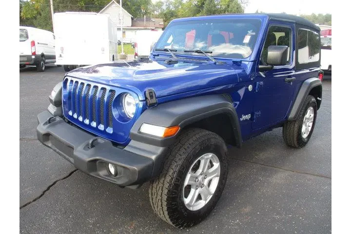 $19866 : Jeep Wrangler 2018 4x4 Sport image 4