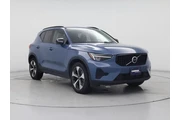 Volvo XC40 2024 AWD B5 Core