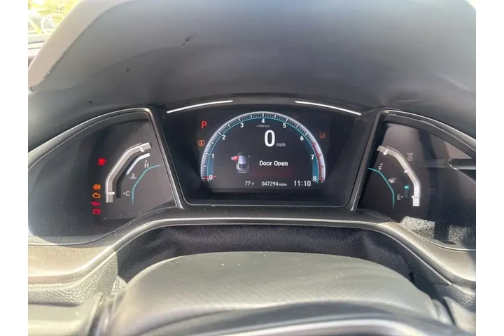 $24212 : Honda Civic 2021 EX 4dr Hatc image 5