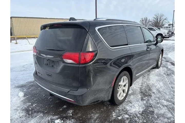 $19367 : Chrysler Pacifica 2019 Touri image 9