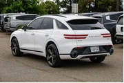 $39991 : Genesis GV70 2023 AWD 2.5T S thumbnail