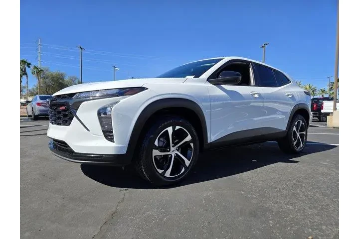 $19991 : Chevrolet Trax 2024 RS 4dr C image 2