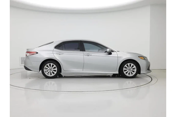 $16998 : Toyota Camry 2018 LE 4dr Sed image 7