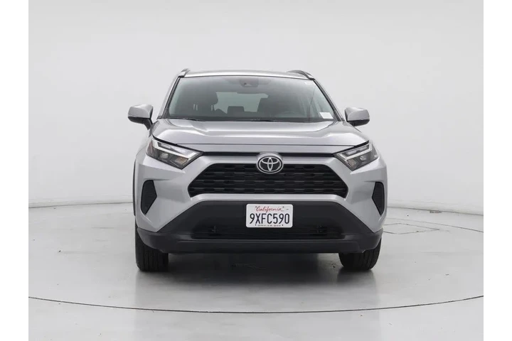 $35998 : Toyota RAV4 2025 AWD XLE 4dr image 5
