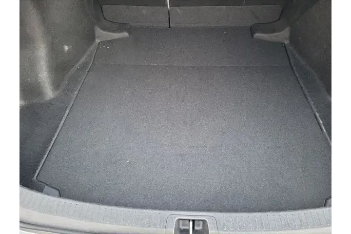 $20888 : Toyota Corolla Hybrid 2024 L image 8