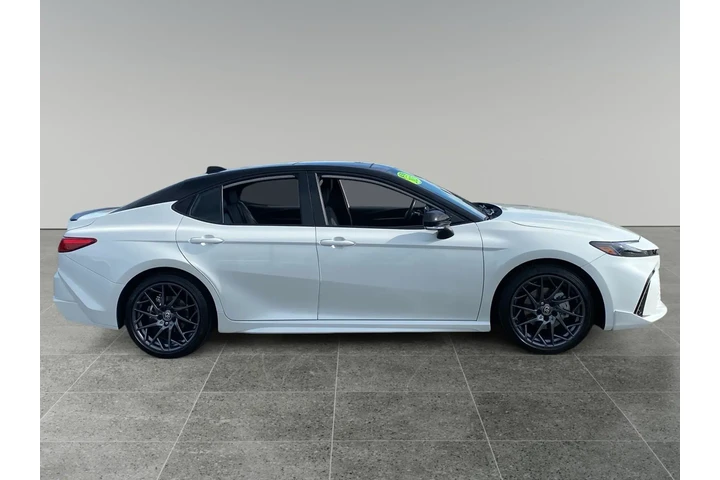 $35215 : Toyota Camry 2025 image 6