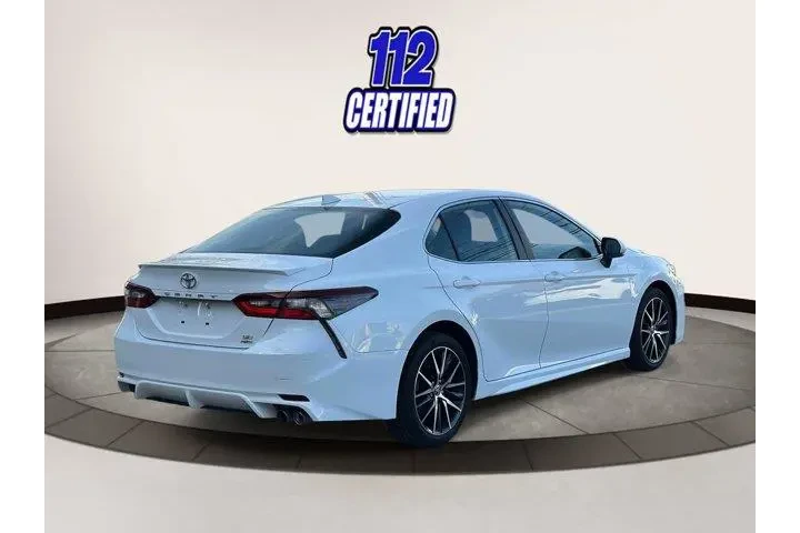 $23995 : Toyota Camry 2021 AWD SE 4dr image 4