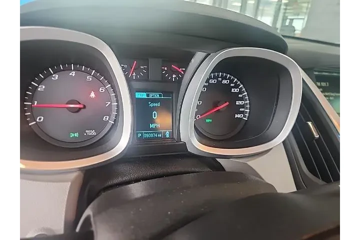 $9334 : Chevrolet Equinox 2016 LS 4d image 1