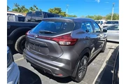 $17990 : Nissan Kicks 2023 SV 4dr Cro thumbnail