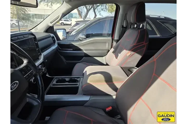 $38313 : Ford F-150 2022 4x4 XLT 4dr image 4