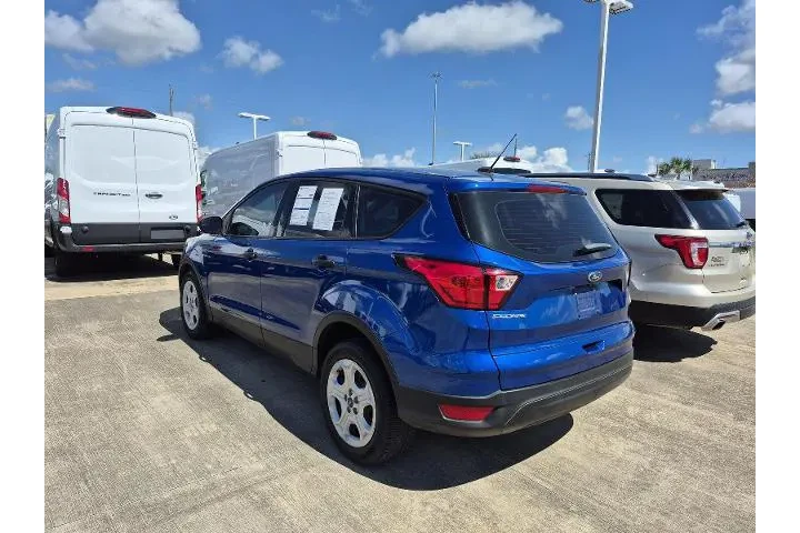 $12591 : Ford Escape 2019 S 4dr SUV image 4