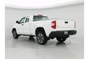 $30998 : Toyota Tundra 2016 4x4 SR 4d thumbnail