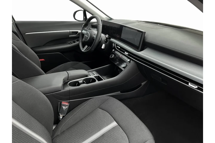 $23990 : Hyundai SONATA 2025 SEL 4dr image 6
