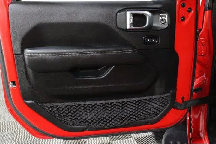 $32898 : Jeep Gladiator 2023 4x4 Over image 5