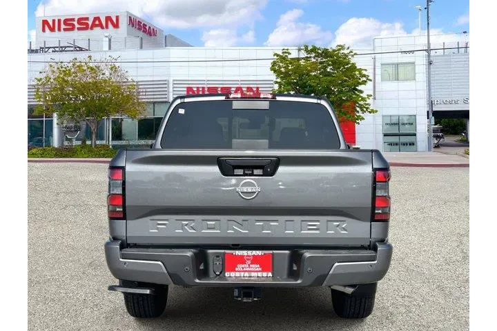 $37480 : Nissan Frontier 2026 4x2 S 4 image 3