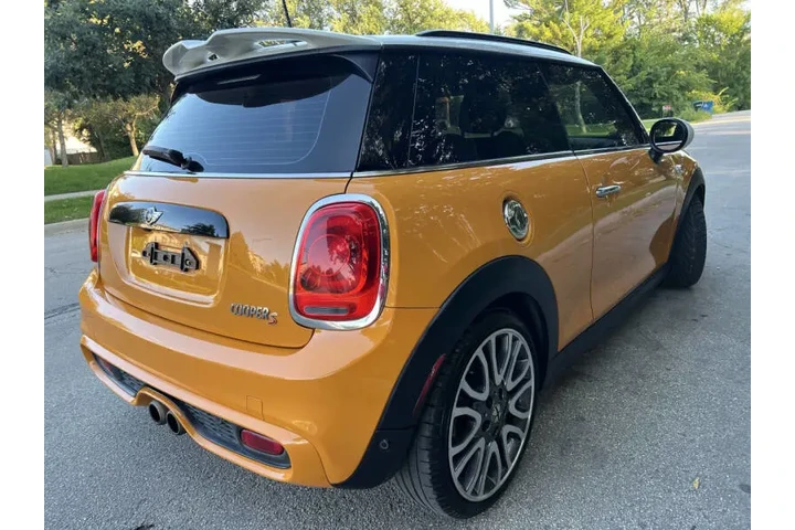 $17991 : 2018 MINI Hardtop 2 Door Coop image 7