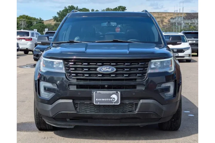 $14572 : 2016 Explorer Sport image 8