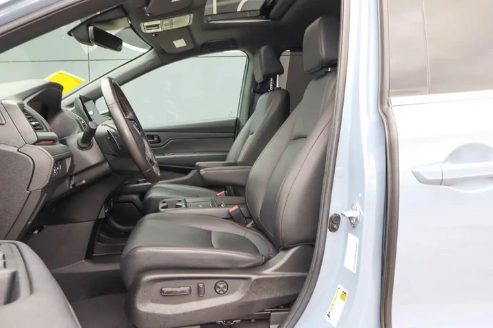 $38488 : 2025 Odyssey Sport-L Auto image 7