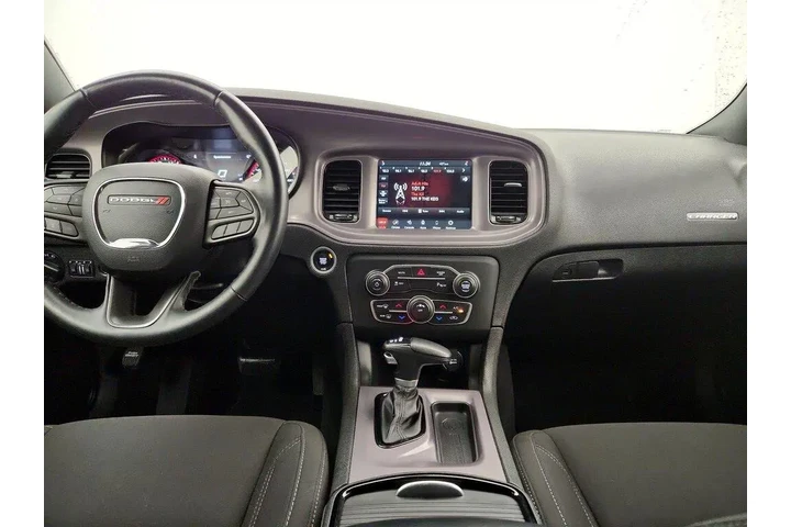 $27998 : Dodge Charger 2023 SXT 4dr S image 9