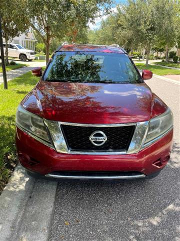 $7000 : 2015 Nissan Pathfinder S image 1