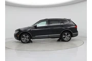 $21998 : Volkswagen Tiguan 2020 SE 4d thumbnail